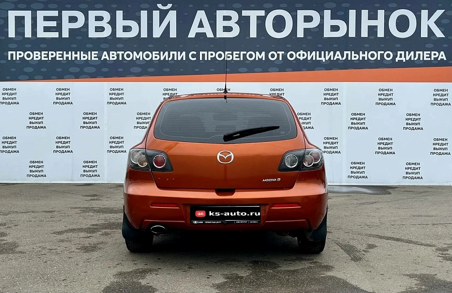 Mazda 3, 2008г., передний привод, механика