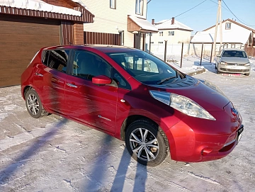 Nissan Leaf, 2015г, передний привод, автомат