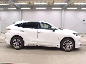 Toyota Harrier, 2022г, полный привод, вариатор