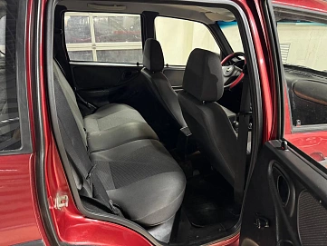 Chevrolet Niva, 2012г, полный привод, механика