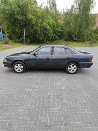 Toyota Camry, 1992г, передний привод, автомат