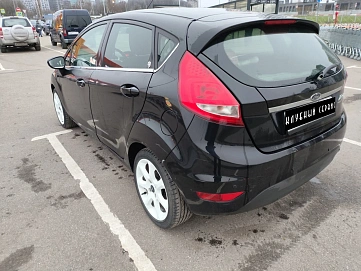 Ford Fiesta, 2008г, передний привод, автомат