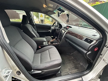 Toyota Camry, 2016г, передний привод, автомат
