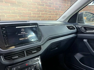 Volkswagen Tharu XR, 2025г, передний привод, робот