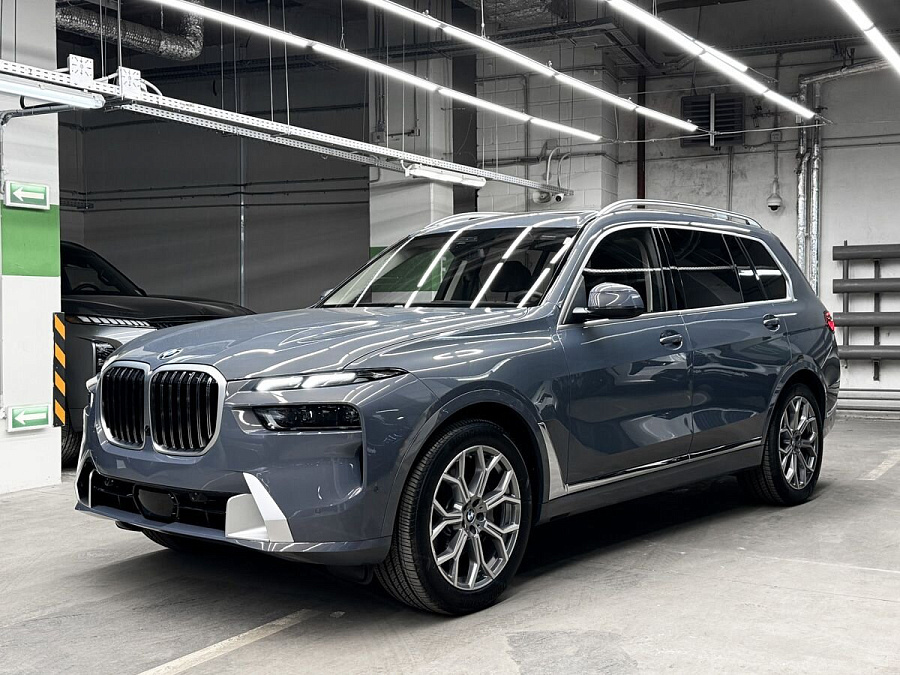 BMW X7, 2023г., полный привод, автомат