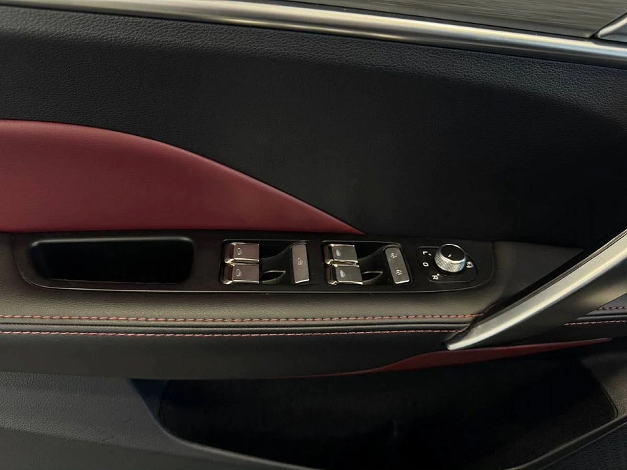 Geely Coolray, 2023г., передний привод, робот