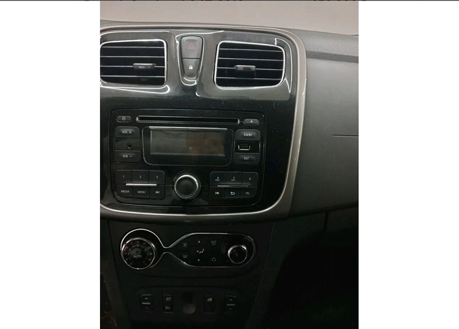 Renault Sandero, 2016г., передний привод, автомат