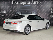 Toyota Camry, 2020г., передний привод, автомат