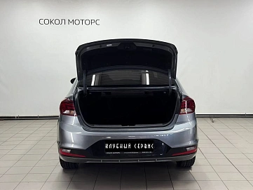 Hyundai Elantra, 2018г, передний привод, автомат