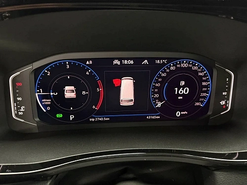 Volkswagen Multivan, 2023г, полный привод, робот