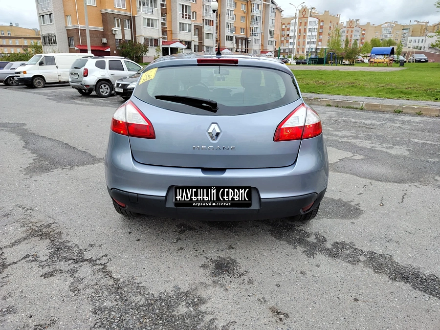 Renault Megane, 2010г., передний привод, автомат