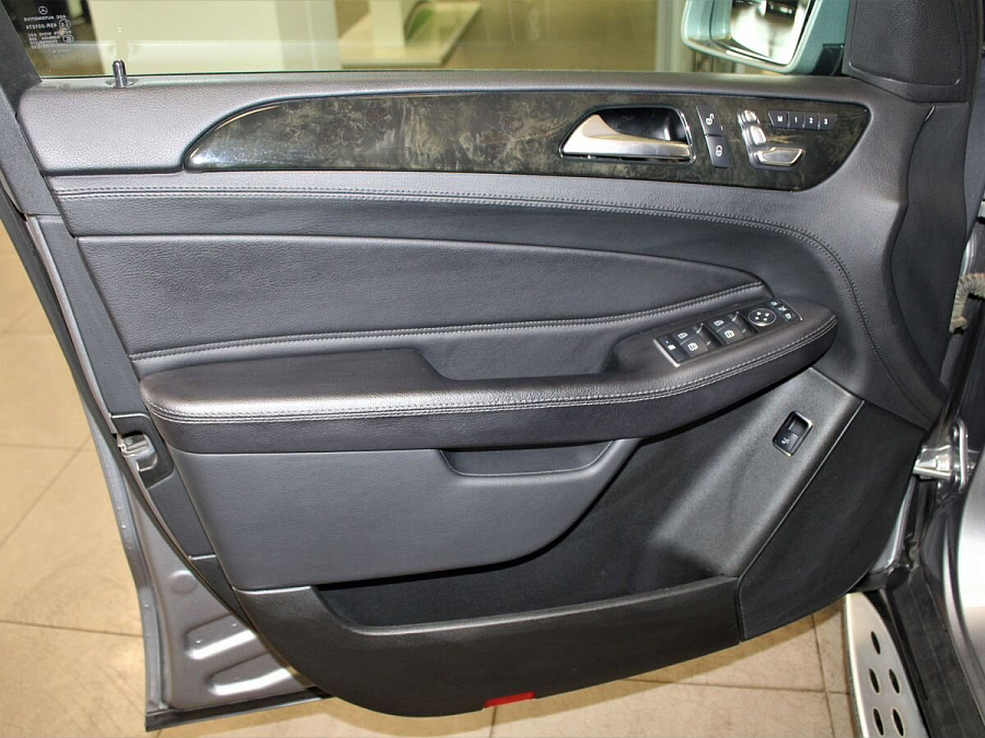 Mercedes-Benz , 2016г., передний привод, автомат