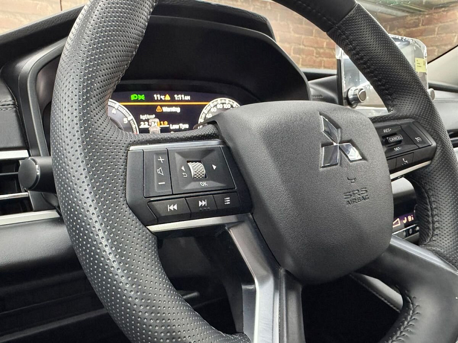 Mitsubishi Outlander, 2023г., полный привод, вариатор