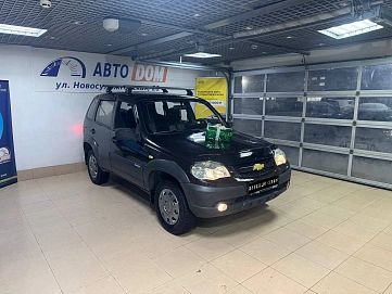 Chevrolet Niva, 2009г, полный привод, механика