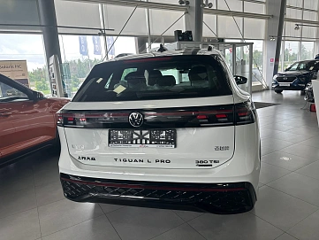 Volkswagen Tiguan, 2026г., полный привод, робот