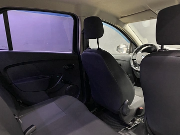 Renault Logan, 2015г, передний привод, механика