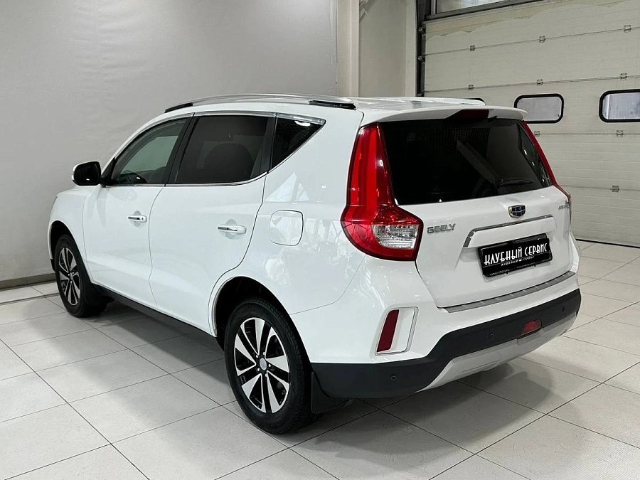 Geely Emgrand X7, 2019г., передний привод, механика