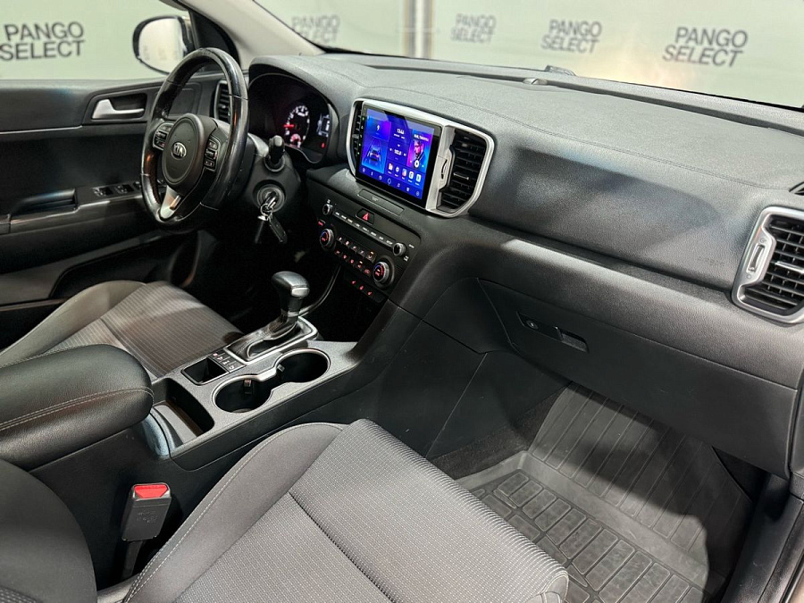 Kia , 2018г., передний привод, автомат