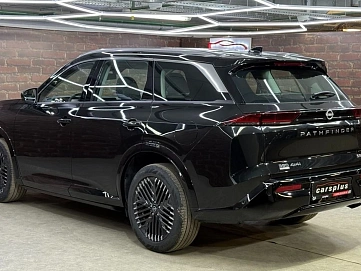 Nissan Pathfinder, 2025г, полный привод, автомат