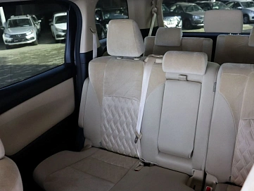 Toyota Alphard, 2019г, полный привод, вариатор