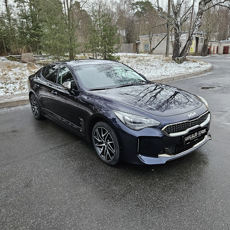 Kia Stinger, 2022г., полный привод, автомат