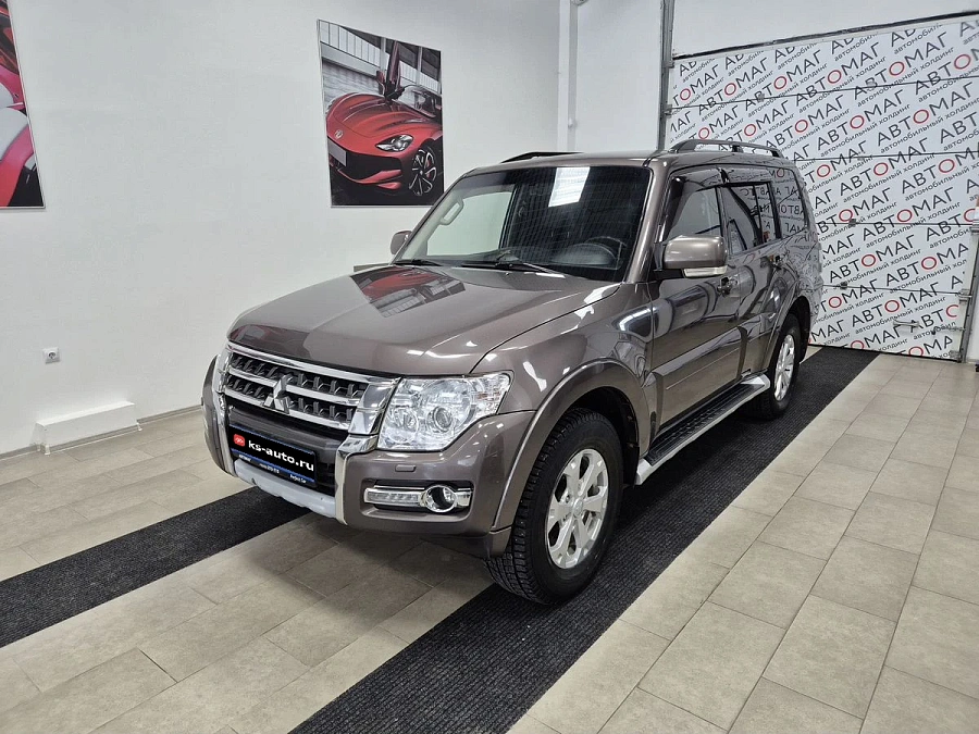 Mitsubishi Pajero, 2015г., полный привод, автомат