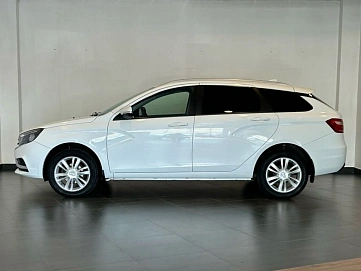 Lada (ВАЗ) Vesta, 2019г, передний привод, механика