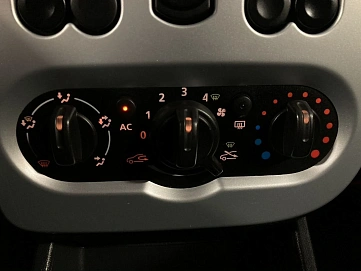 Renault , 2012г., передний привод, механика