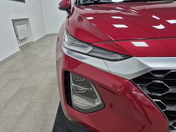 Hyundai Santa Fe, 2018г, полный привод, автомат
