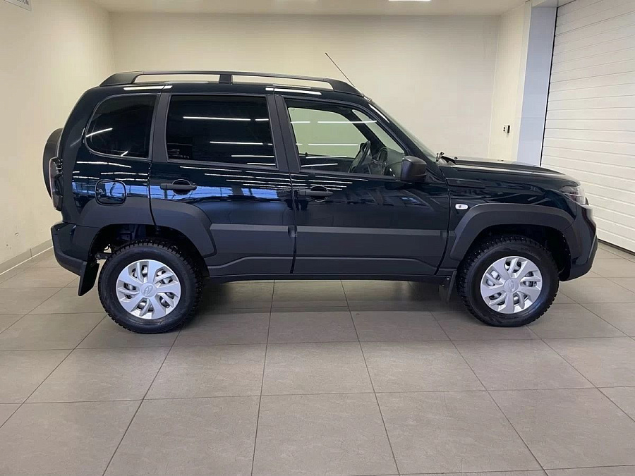 Lada (ВАЗ) , 2023г., передний привод, механика