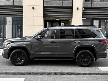 Toyota Sequoia, 2025г, полный привод, автомат