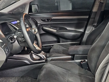 Honda Civic, 2009г, передний привод, автомат