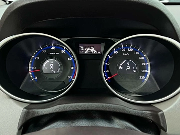 Hyundai ix35, 2013г, передний привод, автомат