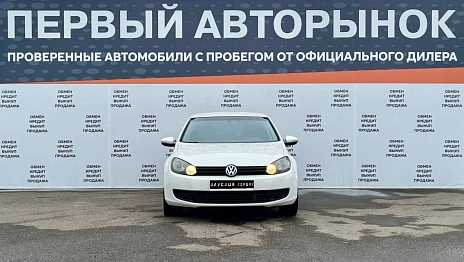 Volkswagen Golf, 2012г, передний привод, механика