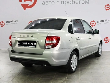Lada (ВАЗ) Granta, 2021г, передний привод, автомат