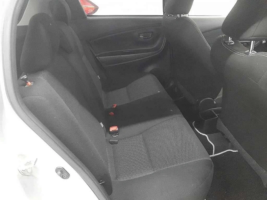 Toyota Vitz, 2019г., полный привод, вариатор