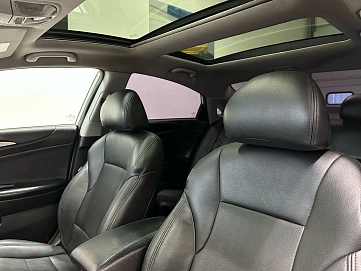 Hyundai Sonata, 2012г, передний привод, автомат