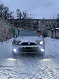 Renault Duster, 2012г, полный привод, механика