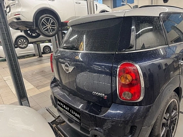 Mini , 2010г., полный привод, автомат