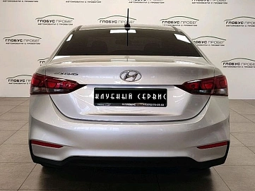 Hyundai Solaris, 2018г, передний привод, автомат