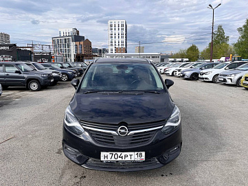 Opel Zafira, 2018г, передний привод, автомат