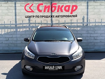 Kia Ceed, 2013г, передний привод, автомат