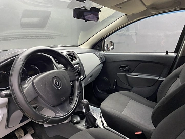 Renault Logan, 2015г, передний привод, механика
