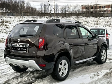 Renault Duster, 2017г, полный привод, автомат