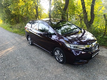 Honda Shuttle, 2015г, передний привод, робот