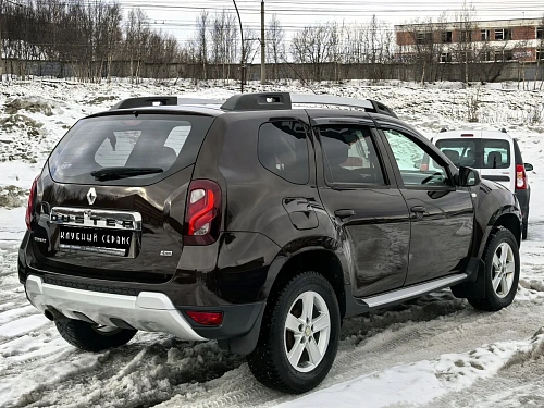 Renault Duster, 2017г, полный привод, автомат