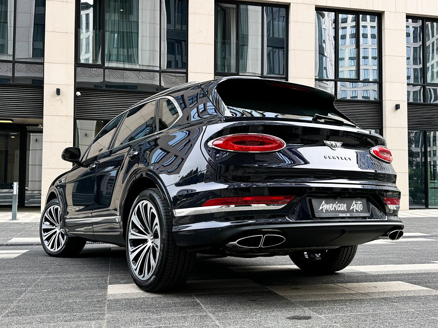 Bentley Bentayga, 2024г., полный привод, автомат