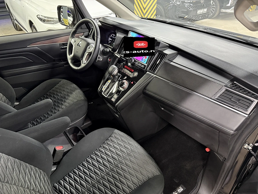Mitsubishi Delica D:5, 2025г.