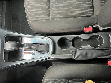 Opel Astra, 2012г, передний привод, автомат