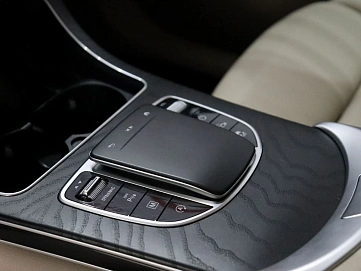 Mercedes-Benz GLC, 2022г, полный привод, автомат